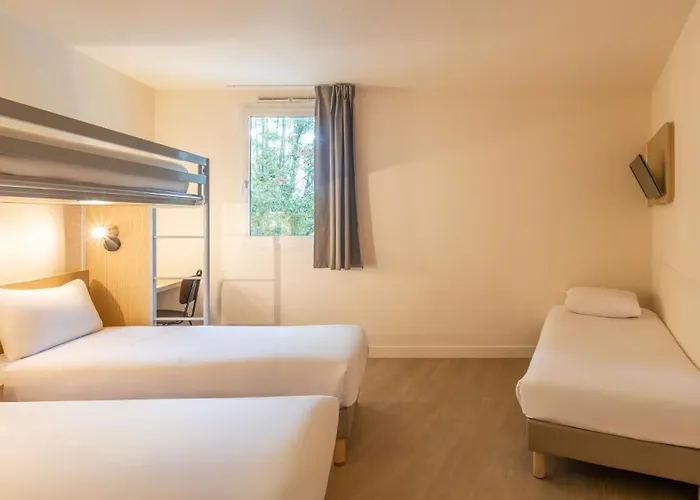 Premiere Classe Cdg - Paris Nord 2 - Parc Des Expositions Hotel 2*